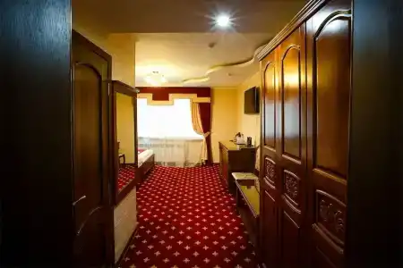 Salut Almaty - 10