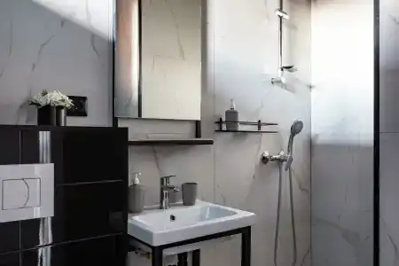 Grinfil na Lermontovskom - 33