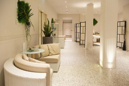 Leonardo Boutique Rome Monti - 37
