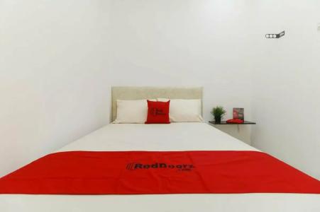 RedDoorz Plus @ Kapuk Business Park - 92
