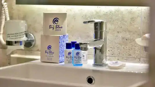 Club Big Blue Suit - All Inclusive - 29