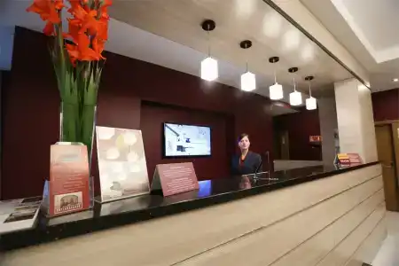 Best Western Plus Centre - 6