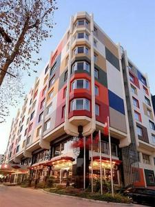Ramada by Wyndham Istanbul Old City - 1