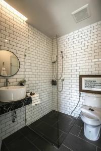 Sugar Ohana Poshtel - 7