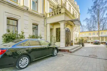 Sadovnicheskaya City Center - 17