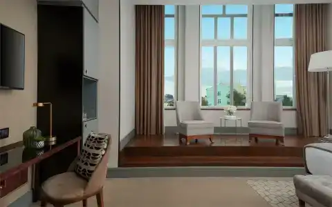 Chekhoff Moscow Curio Collection by Hilton - 11