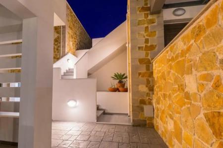 Ledra Maleme - 32