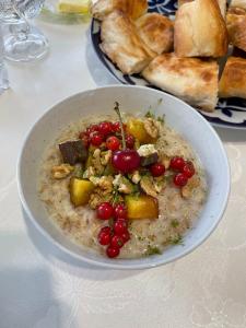 Gulnara Guest House - 24