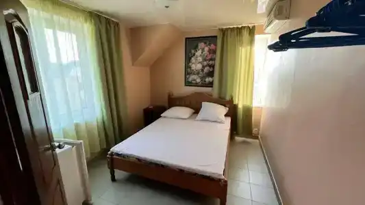 Burzh otel - 4