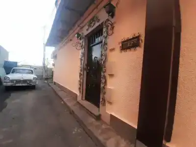 Azoyan Guest House - 10