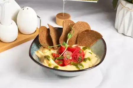 Usad'ba Chetyire Sezona - 70