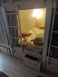 ART Hostel - 9