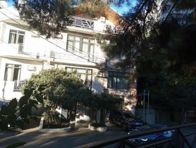 Vera House Guesthouse - 4