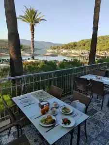 Green Bay Resort & Spa - 16