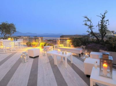 Renaissance Naples Mediterraneo - 45