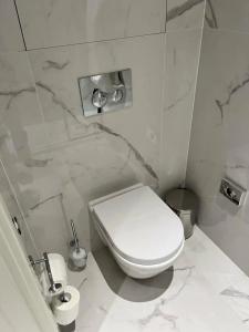 Ampir Belorusskaya Moscow - 62