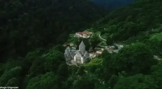 Vanatun Monastery Stay - 9