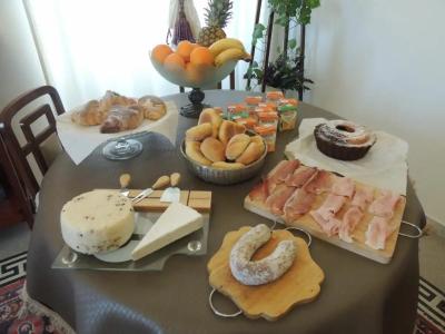 B&B Nike - Rooms Only - 21