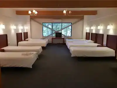 Happy Inn Alpiyskiy - 2