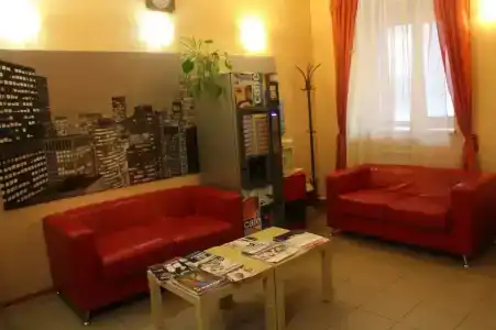 Parkovaya 9 Gostinitsa - 64