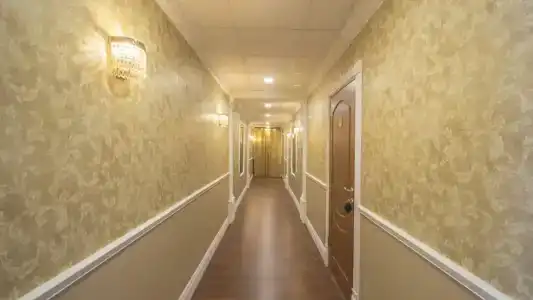 Karavan Mini-Hotel - 34