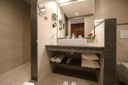 Kenzi Rose Garden - 88