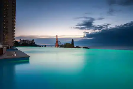 International Casino & Tower Suites - 59