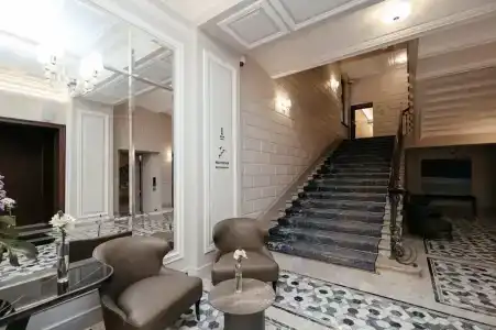 Cosmos Selection Saint-Petersburg Italyanskaya - 10