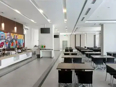 Amaris Slipi - 8