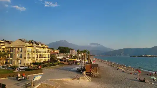 Bahar (+12 Adult ) - 1