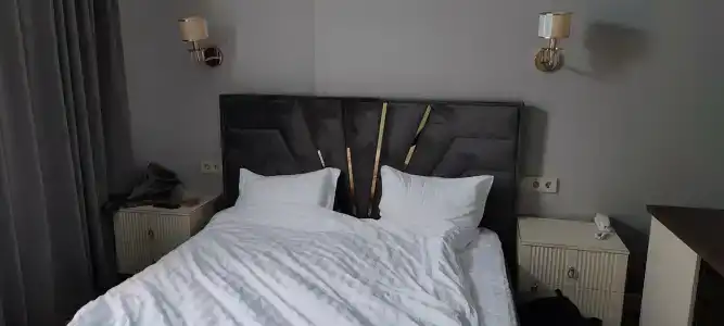 Apart - "DERBENT" - 12