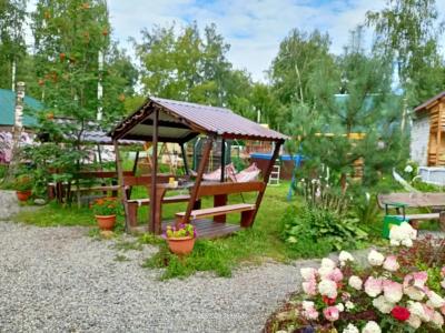 Yashkin Dom Guest Houses - 3