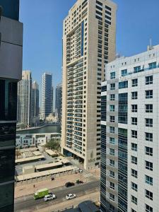 Sunday Marina View Apartments - 34