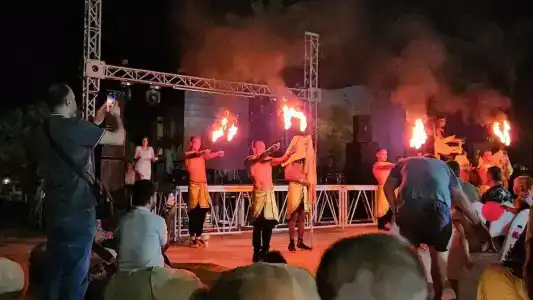 Sunrise Garden Beach Resort - 48