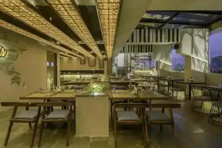 Le Foliage by TGI - 13