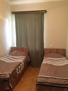 Azhdahak Guesthouse - 9