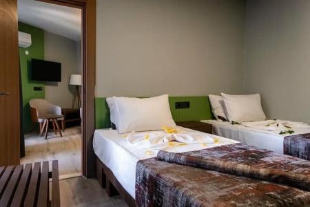 Assos Troy Otel - 43