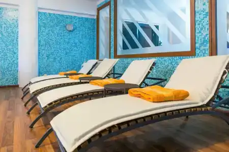 Mediterranean Resort - 9