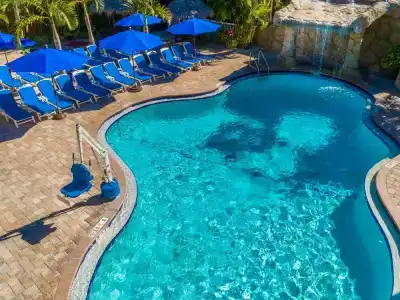 Coconut Cove All-Suite - 9