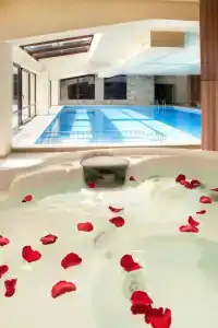 St George Ski & Holiday - Half Board - 25