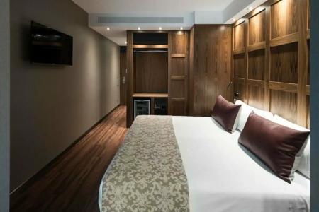 Catalonia Plaza Catalunya - 95