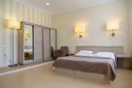 Grandora Passazh - 19