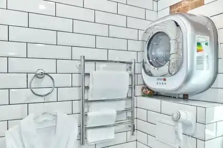 GrandWhite Apart - 15