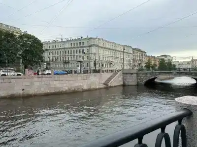 Simple Bon Voyage - 11