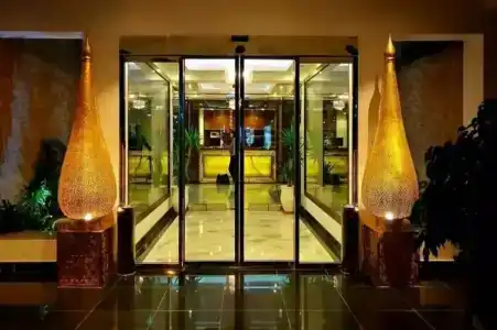 Fredj - 5