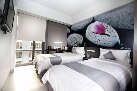 Neo Tendean Jakarta by Aston - 54