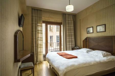 Bucoleon by Cheers - 70