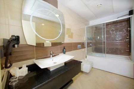 Ramada By Wyndham Soma - 70