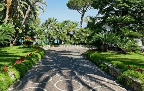 Grand Riviera - 16