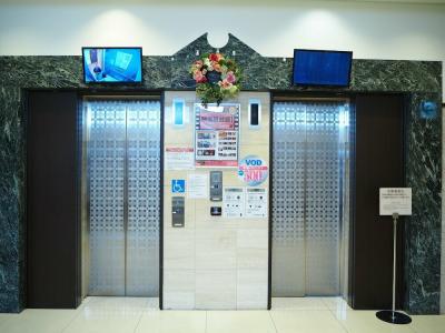 Toyoko Inn Osaka Semba Higashi - 47
